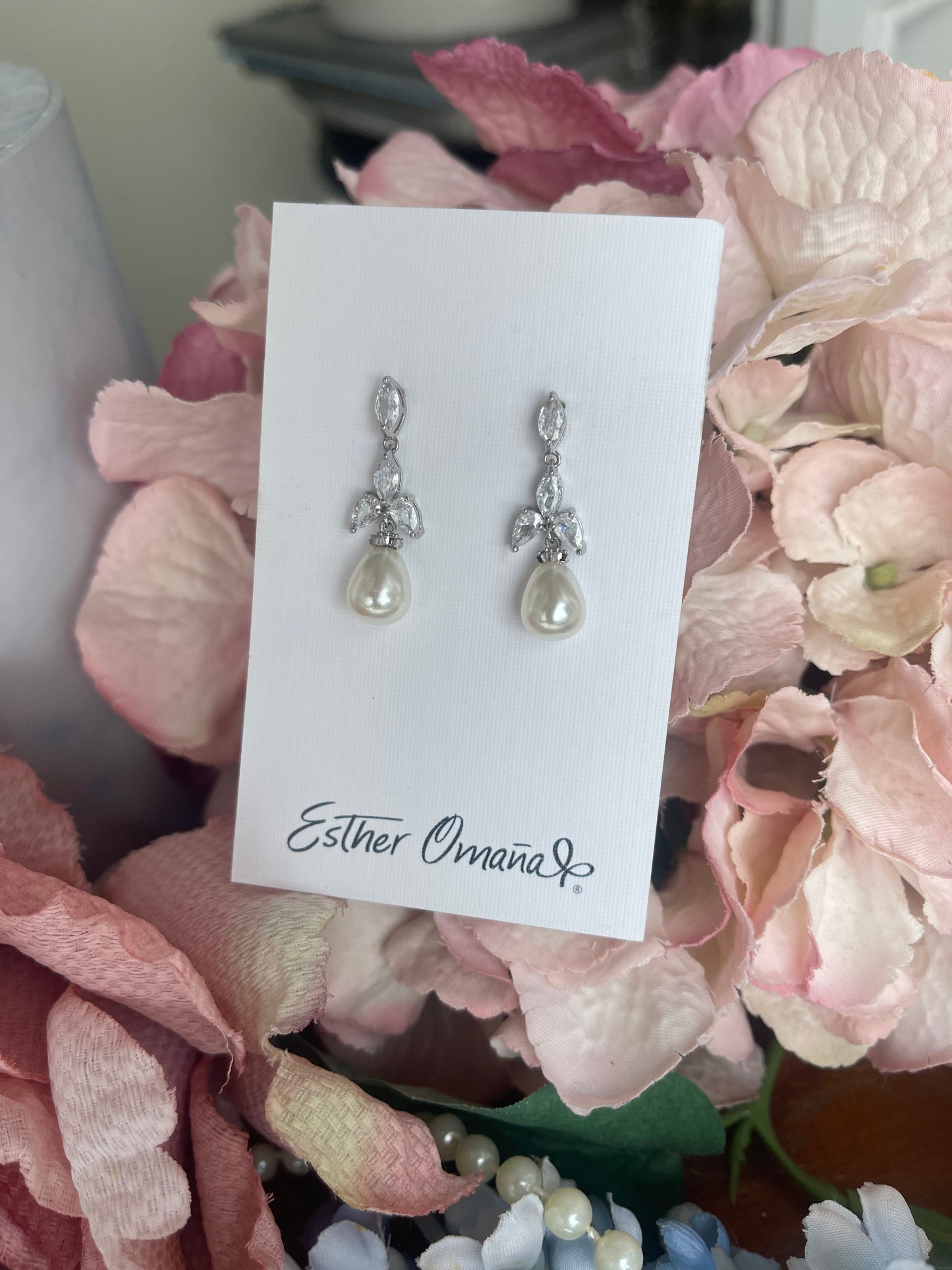 Aretes medianos perla AR1025