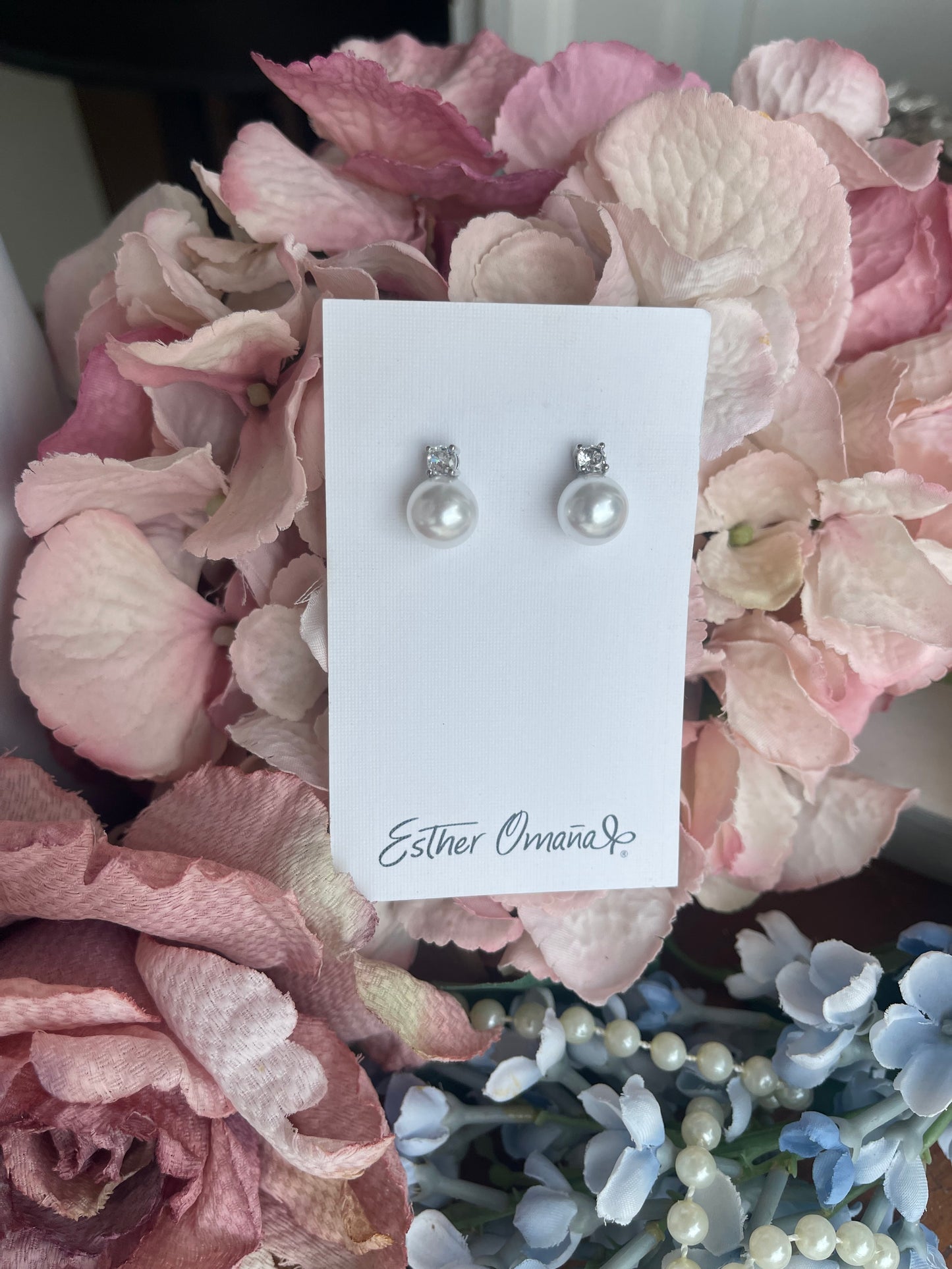 Aretes pequeños perla AR1027